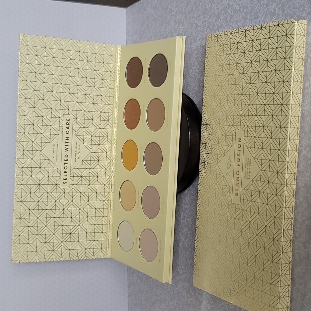 Zoeva Blanc Fusion Eyeshadow Palette